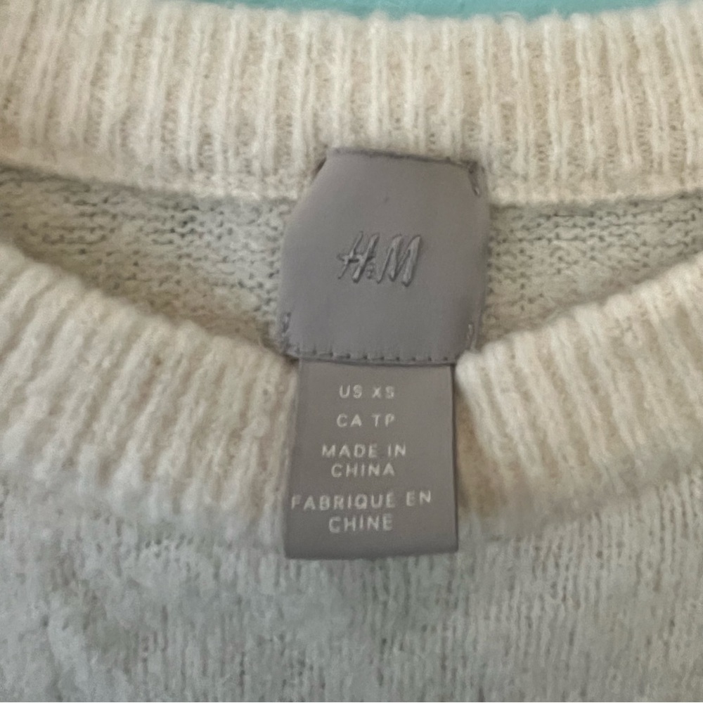H&M Wool Sweater - Picture 3 of 3
